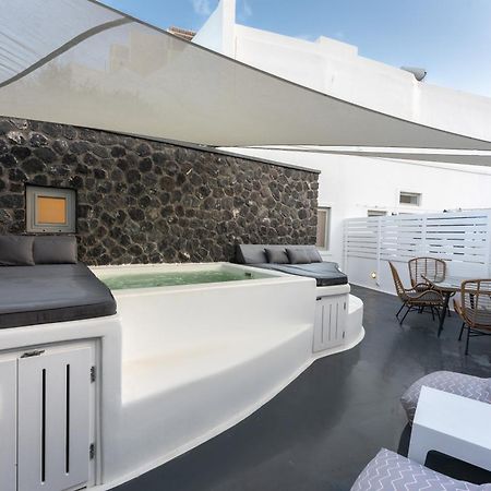 Sun Naam Home Santorini With Heated Jacuzzi Karterados  Exterior foto